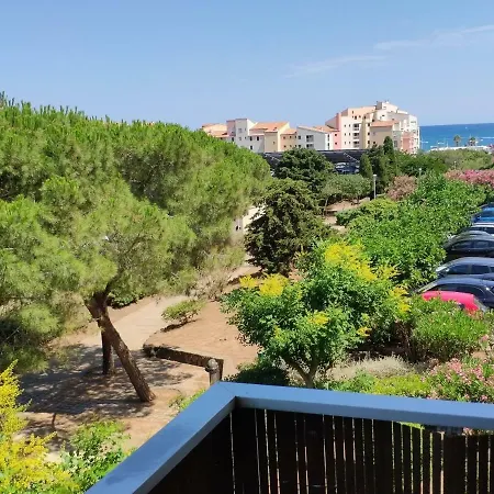 Apartment T2 Avec Terrasse Et Vue Mer *